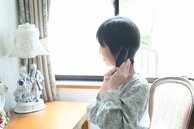 60代、白髪染めはやめない。人生初のショートカットにした理由は「急激な老け込み」