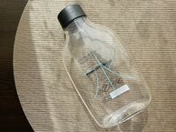 無印良品の「自分で詰める水のボトル」が優秀。持ち運びしやすく使い勝手よし