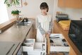 家がキレイな人がやっている「使いやすいキッチン」のつくり方。引き出しひとつで、料理がぐっとラクに
