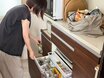 パントリーなしでもスッキリ＆悩まず片付く。家がキレイな人の「キッチンの引き出し収納」活用術