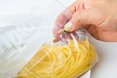 地震で停電したときに「1か月しのげる」食べ方。火・電気が使えないときのパスタのつくり方も：7月に読みたい記事