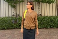 ユニクロ・無印良品が見違える！50代の「ブラウンコーデ」が劇的に変わる、3つの配色コーデ