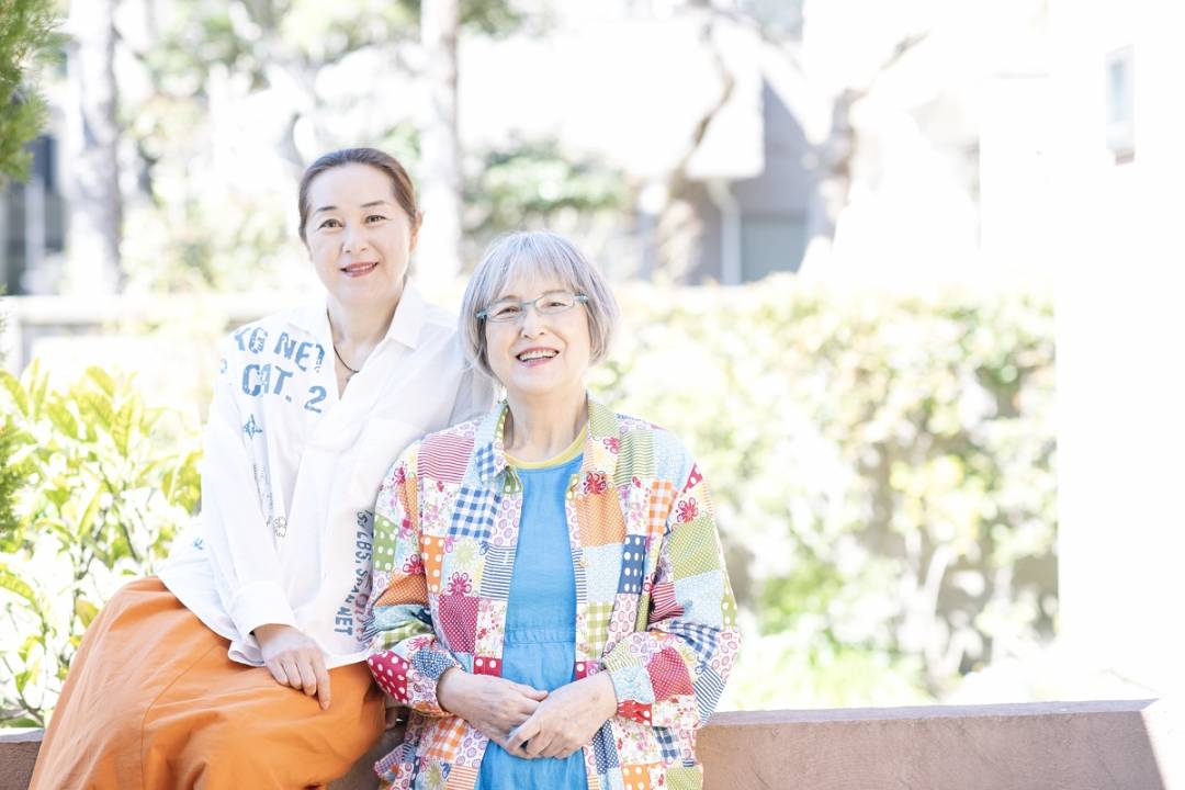 奇跡の86歳 角野栄子さんのおしゃれの秘密 アイデアは娘のくぼしまりおさん Esseonline エッセ オンライン 奇跡の86歳 角野栄子さんのおしゃれの秘密 アイデアは娘のくぼしまりおさん Esseonline エッセ オンライン