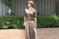 50代が即買い！ユニクロ新作「スマートワイドストレートパンツ」すっきり見え着まわしコーデ3つ