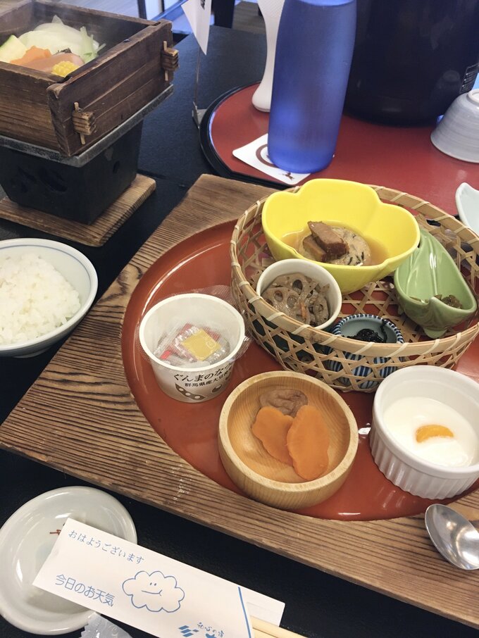 宿の朝食