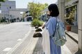 40代、身軽な人が「旅行に持っていくもの」3つ。スカーフでおしゃれも快適さも実現