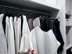 ずっと着ない服、冷凍ストック…40代「秋に捨ててよかったもの」4つ。家も心も軽くなる