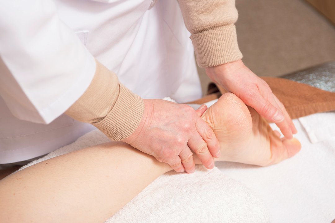 こんなふくらはぎは危険 知るべき5つの兆候と5分間もむだけで健康になる方法 Esseonline エッセ オンライン